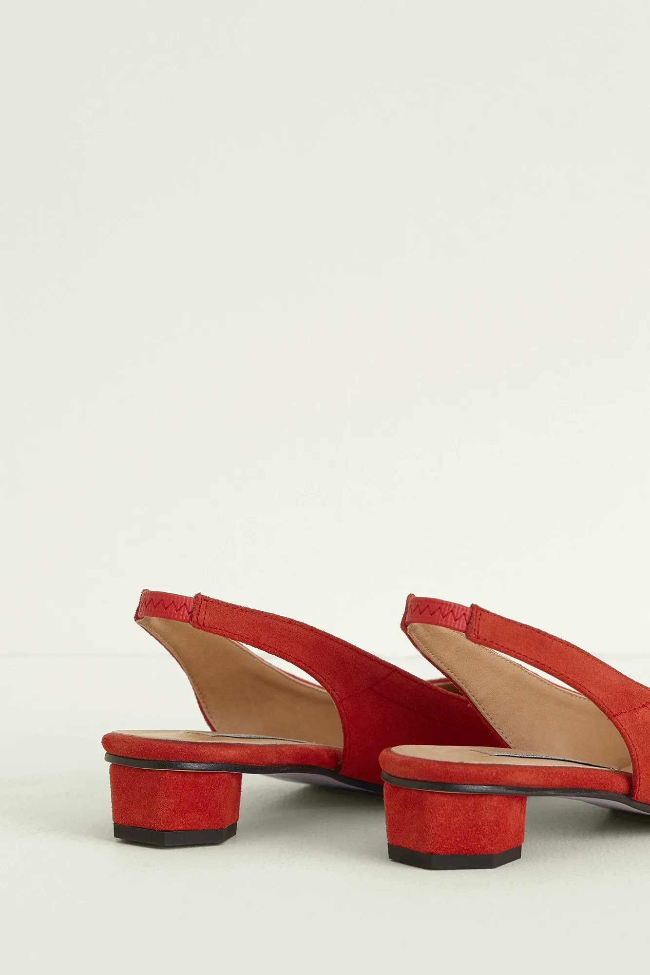 About Arianne Galo Heels