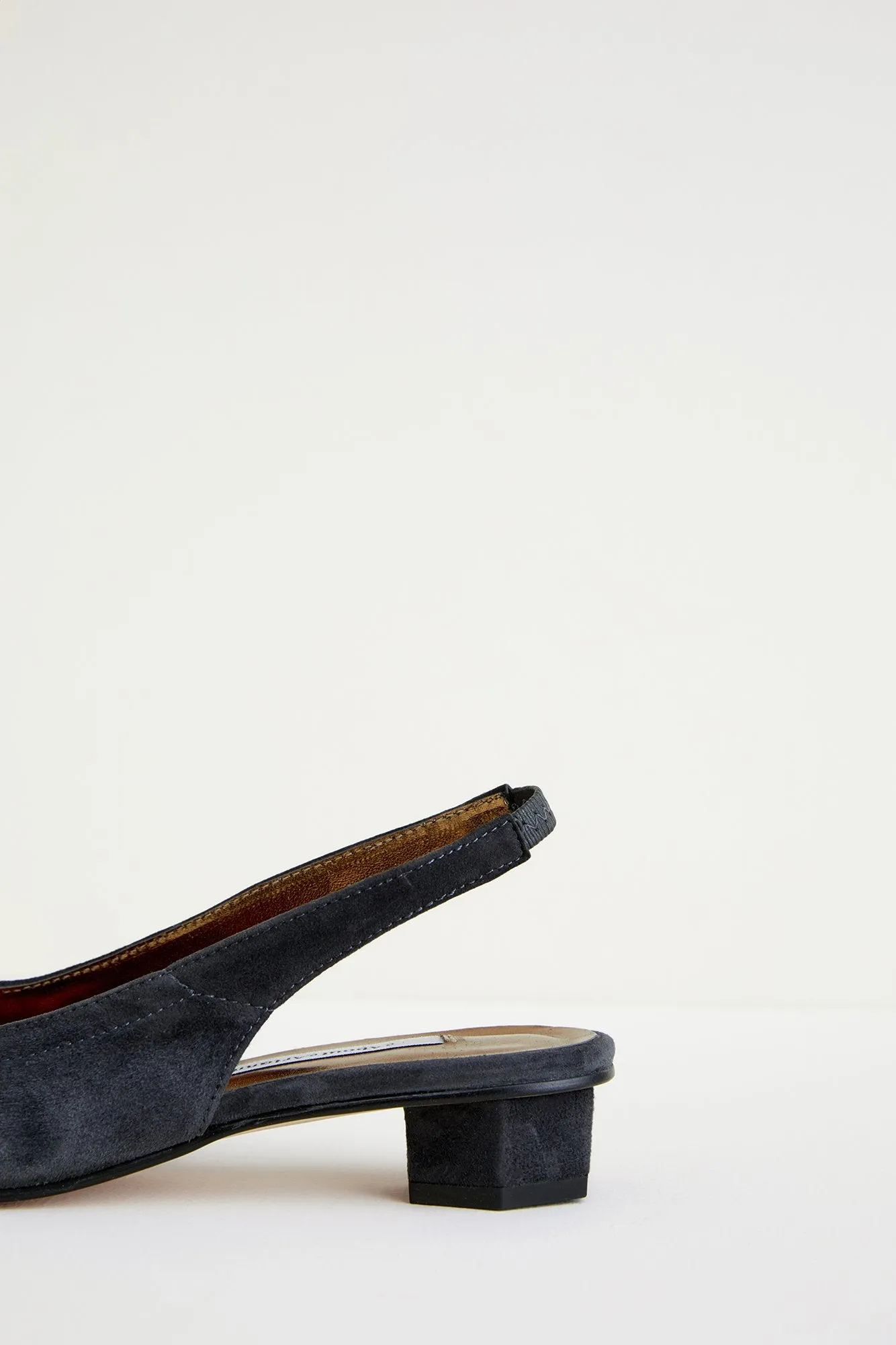 About Arianne Galo Heels