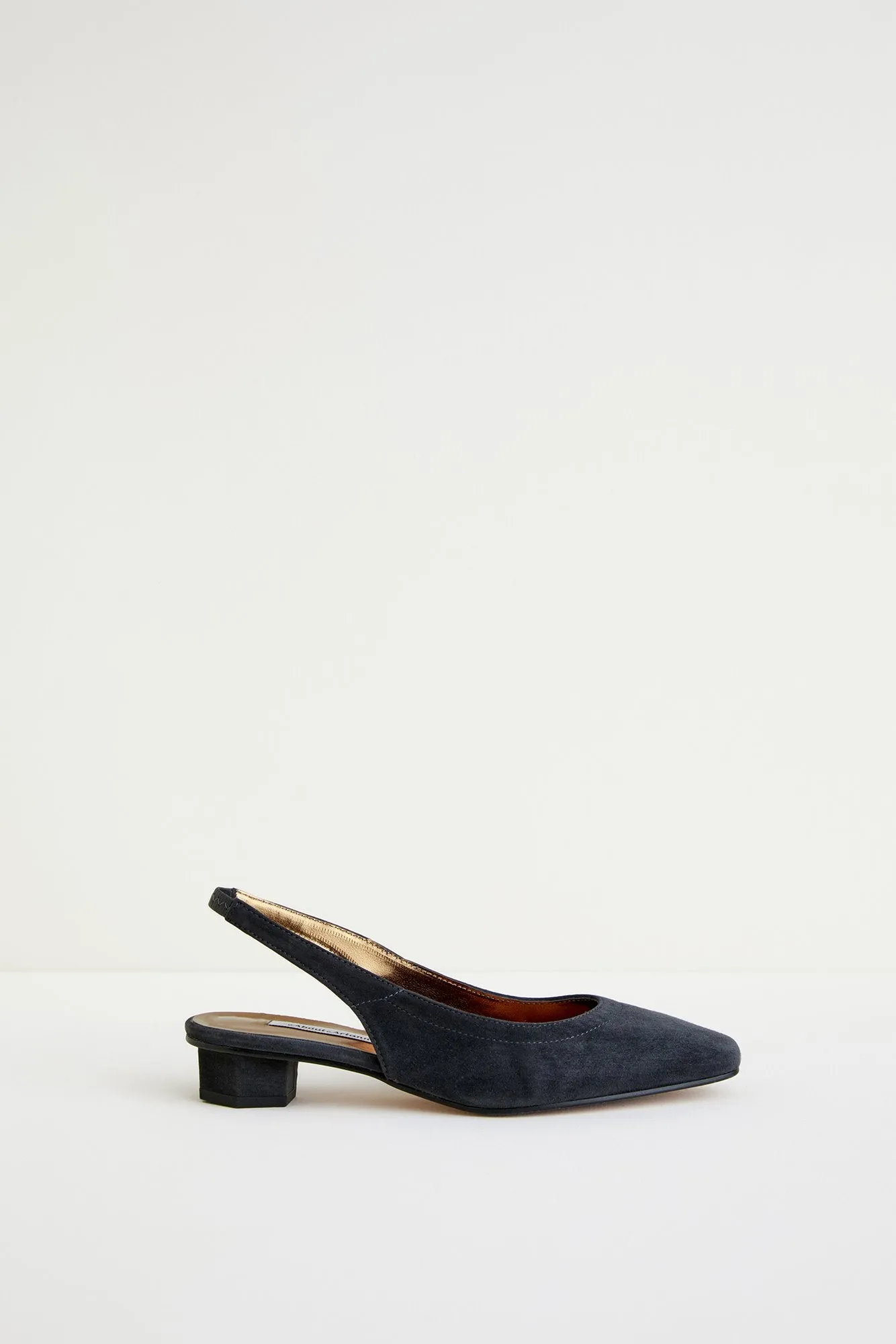 About Arianne Galo Heels