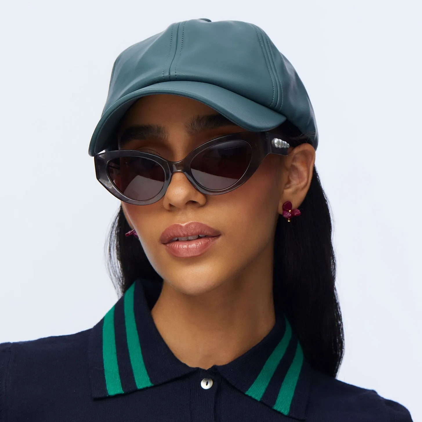 CHARCOAL FAUX LEATHER BASEBALL CAP