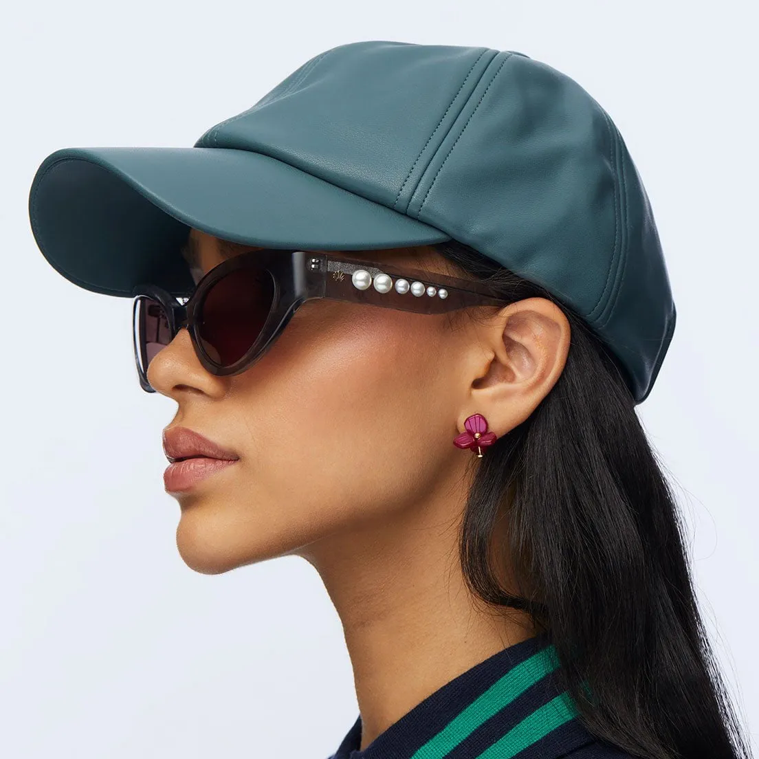CHARCOAL FAUX LEATHER BASEBALL CAP