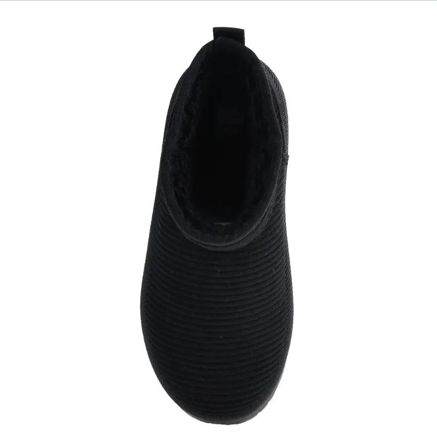 Yarroh Corduroy in Black by Chinese Laundry